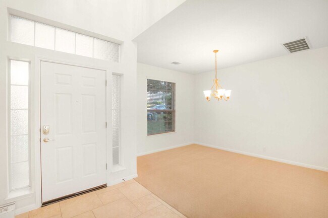 Building Photo - 2514 Crenshaw Dr