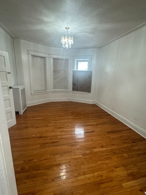 Building Photo - 107-15 103rd St