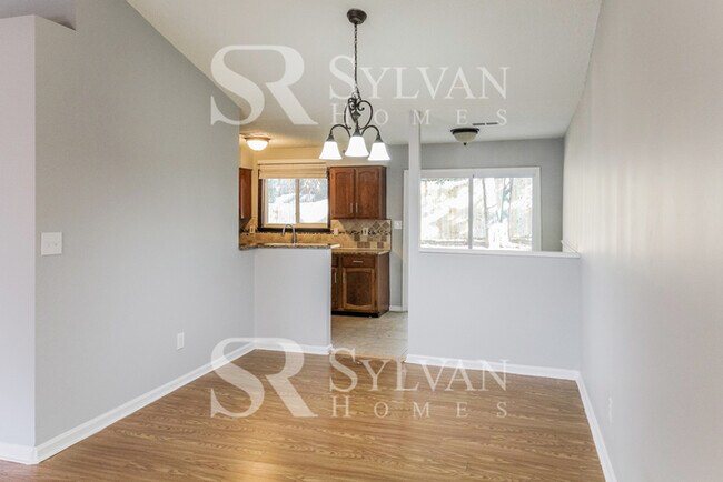 Building Photo - 5238 Stafford Dr NW