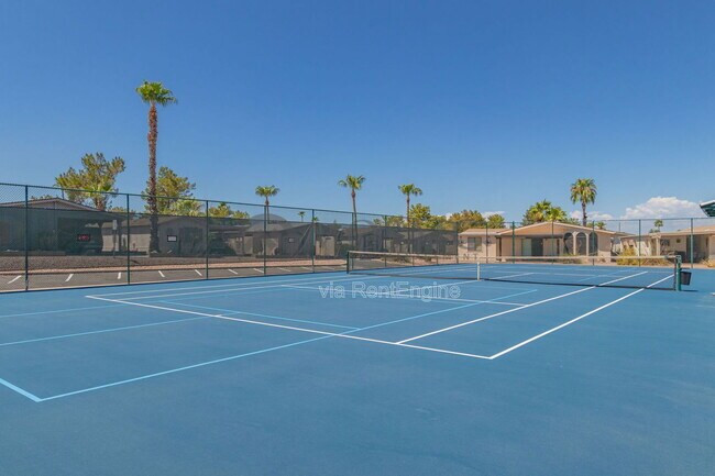 Building Photo - 1797 E Lindrick Dr