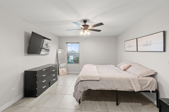 Building Photo - 5418 Travesia Ct