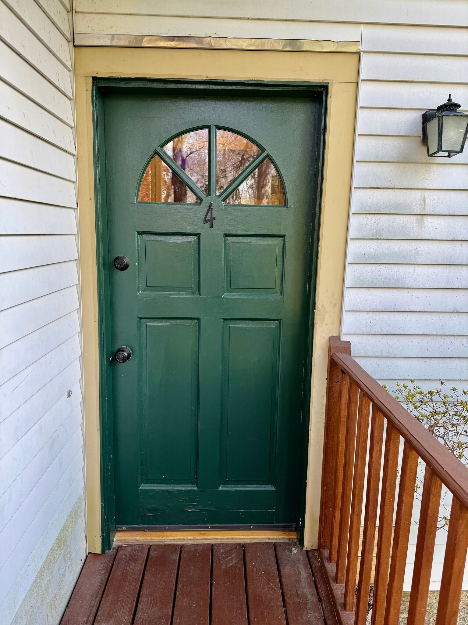 Building Photo - 4 Hillside Ave