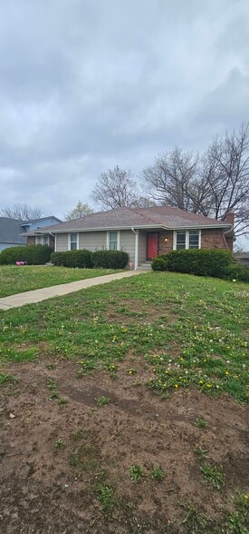 Building Photo - 11418 E 71st St