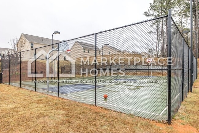Building Photo - 1274 Fendt Dr