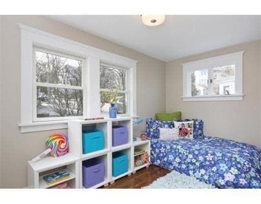 Building Photo - 55 Eliot Crescent