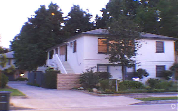Primary Photo - 242 E California Blvd