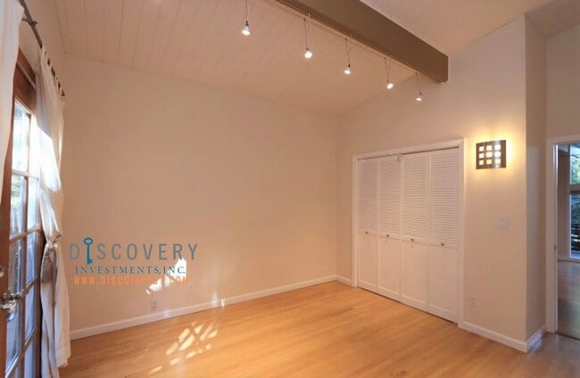 Building Photo - Four Bedroom Montclair Home with Forest Views