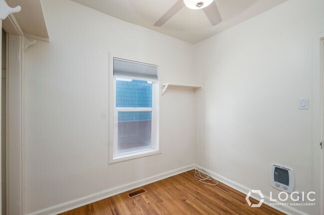 Building Photo - 1309 E 400 S
