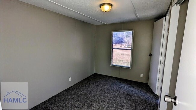 Building Photo - 260 Ed Powers Blvd