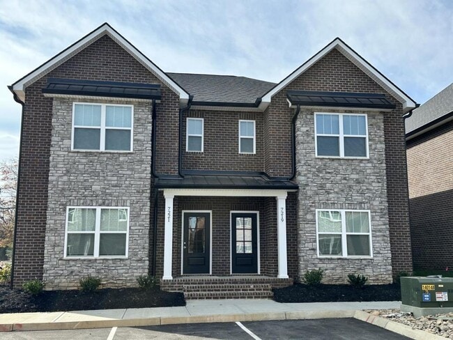 Building Photo - 7221 Sassafras Wy