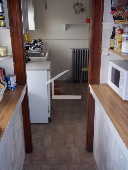 Primary Photo - 53 Hunnewell Ave
