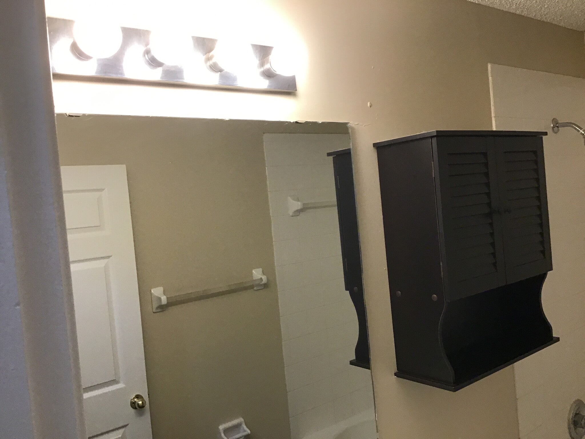 Building Photo - 1836 Northglen Cir