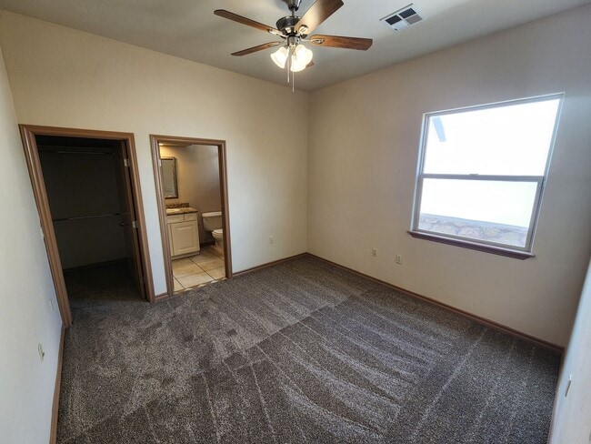 Building Photo - 4189 Capistrano Ave