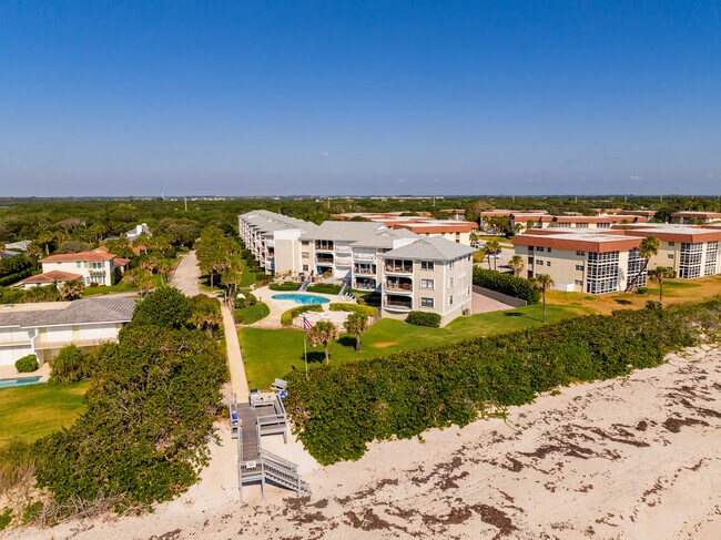 Building Photo - 5300 Jimmy Buffett Mem Hwy