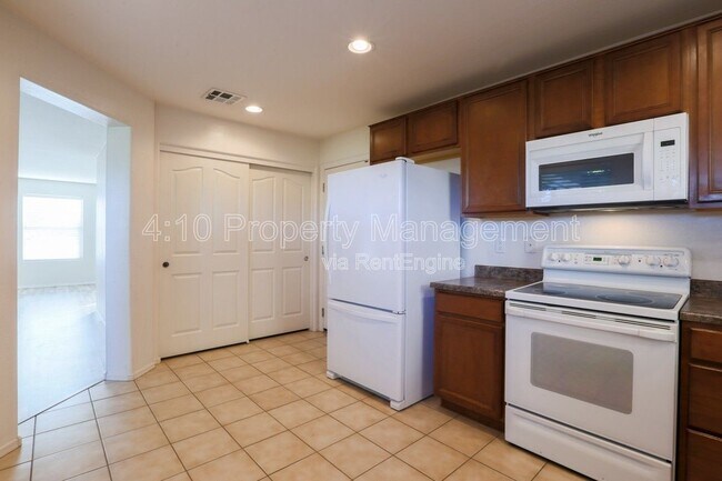 Building Photo - 1774 S Seton Ave