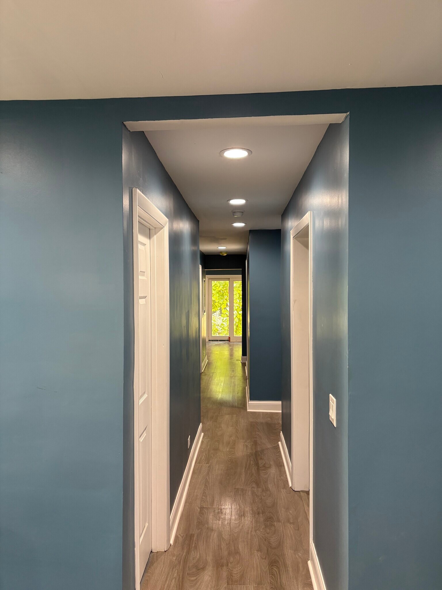 Building Photo - 2019 Ashland Ave