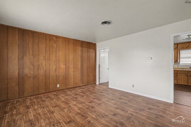 Building Photo - 2310 Reilly Rd