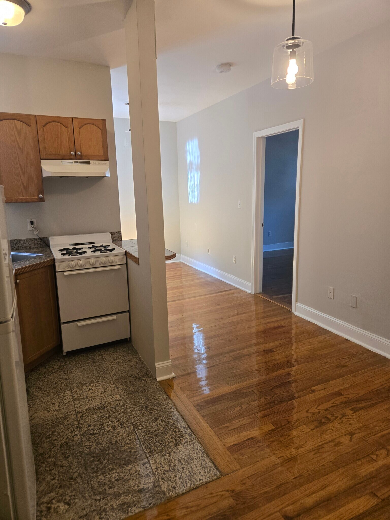 Building Photo - 1412 Commonwealth Ave