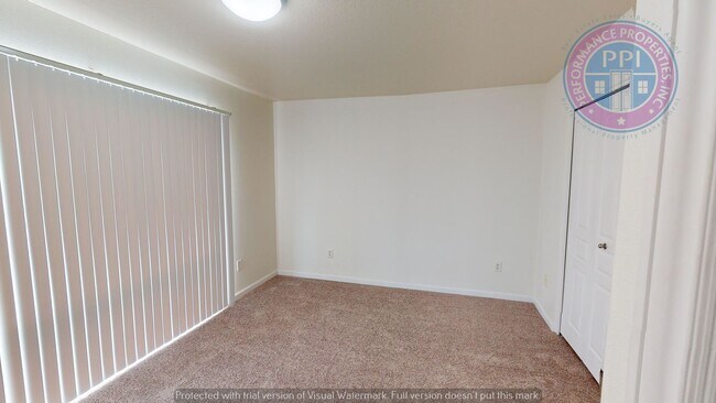 Building Photo - LEASE SPECIAL: 500$ OFF FIRST MONTHS RENT Stylish Condo Close To Nike & Intel - Pet Negotiable w/...