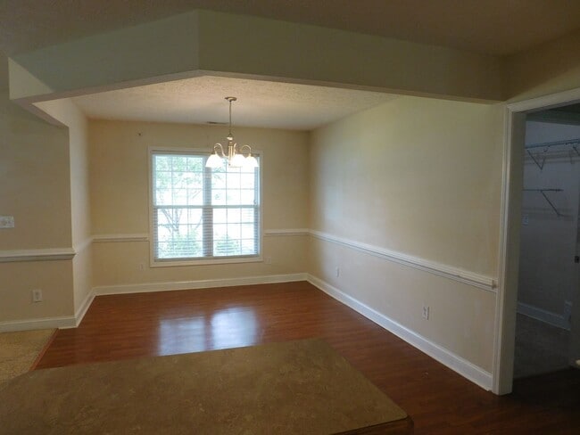 Building Photo - 408 Sweet Gum Way
