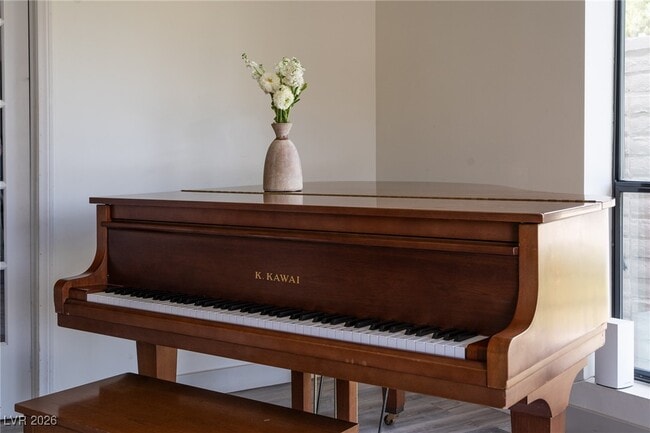 Building Photo - 2940 Rosanna St