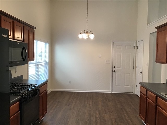 Building Photo - 2512 Walnut Tree Ln