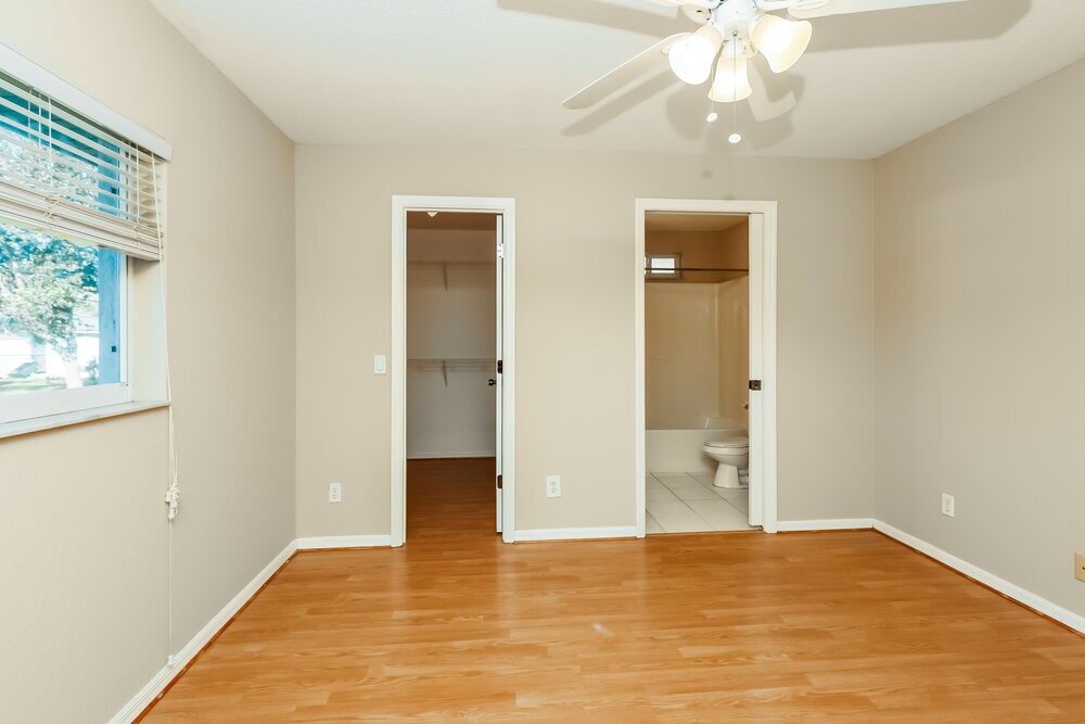Building Photo - 4239 Dekle Ave