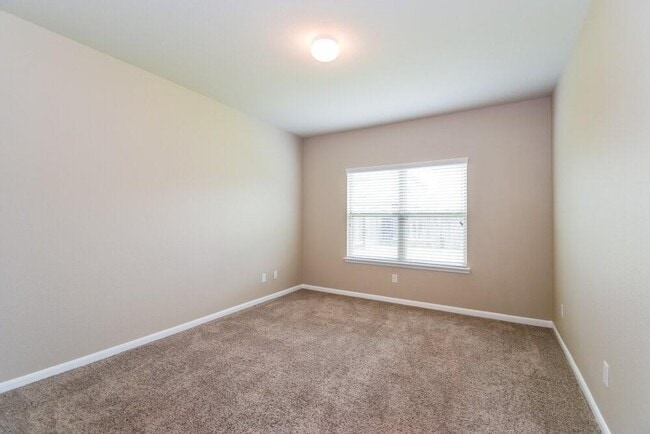 Building Photo - 12115 City Trek Ln