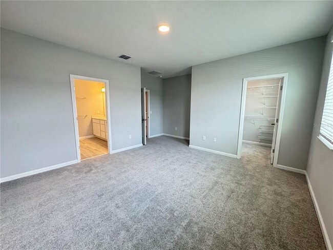 Building Photo - 15340 BURGTHEATER Dr