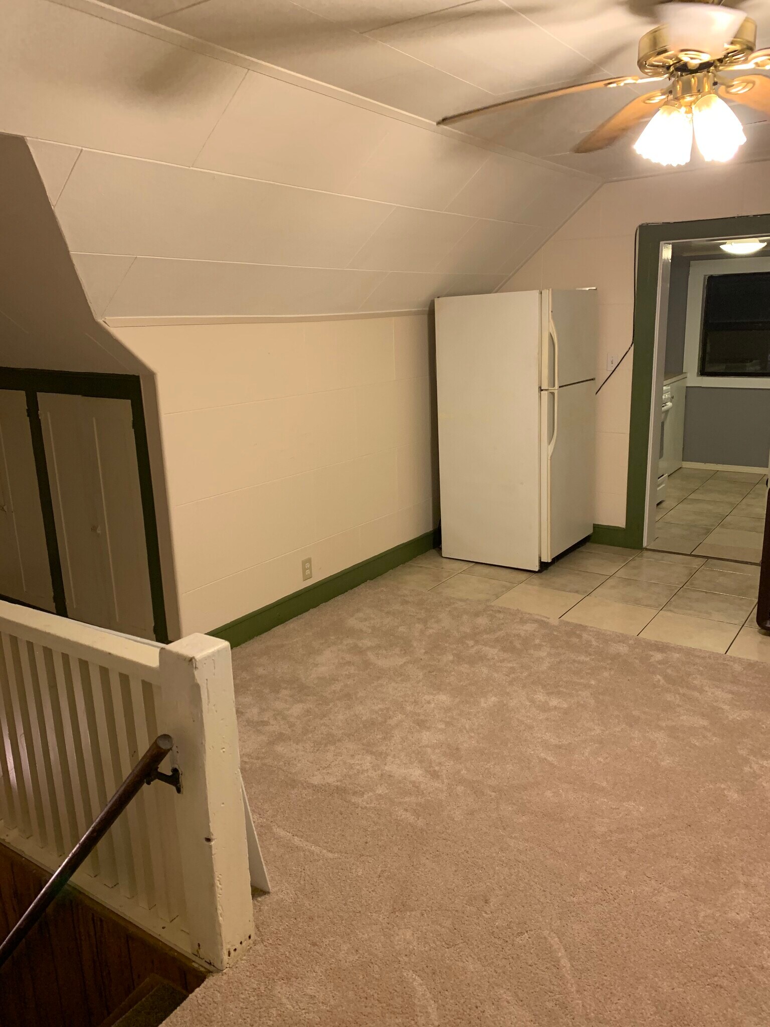 Building Photo - 802 N 8th Ave