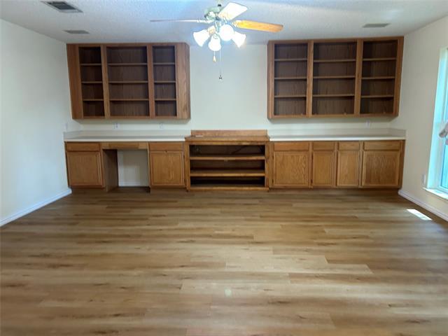 Building Photo - 2106 Millwood Dr