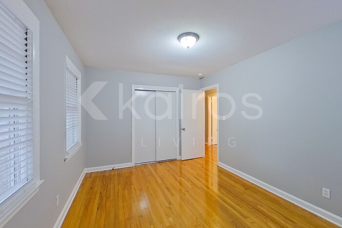 Building Photo - 1703 Morninghill Dr