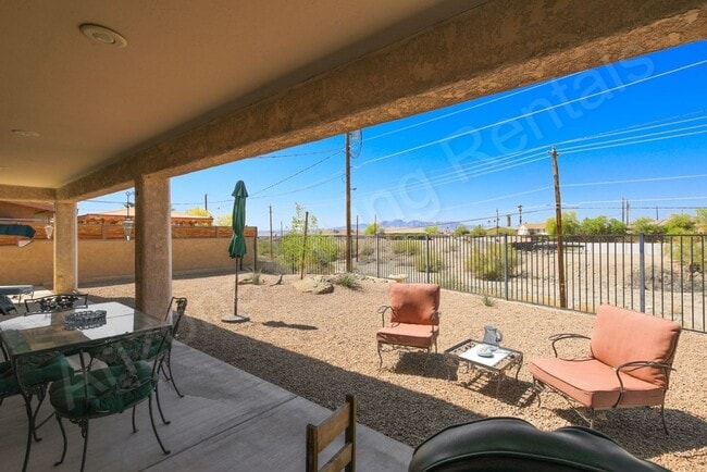 Building Photo - FURNISHED RENTAL