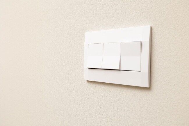 Building Photo - Modern One-Level Rancher South Spokane Valley Community - Elk Meadow Estate