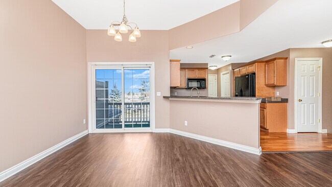 Building Photo - 45605 Graystone Ln