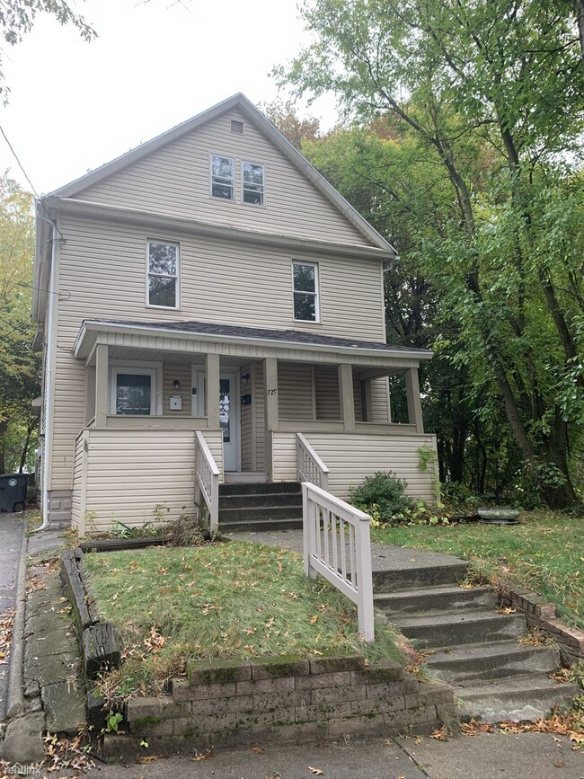 729 Mallison Ave - 729 Mallison Ave Akron OH 44307 | Apartment Finder