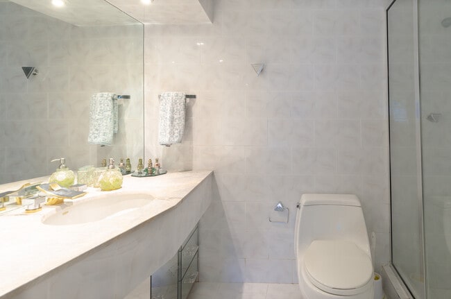 Building Photo - El Dorado Club