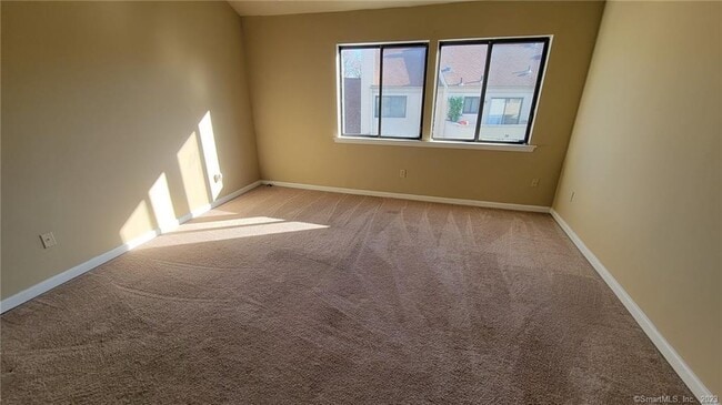 Building Photo - 21 Deer Run