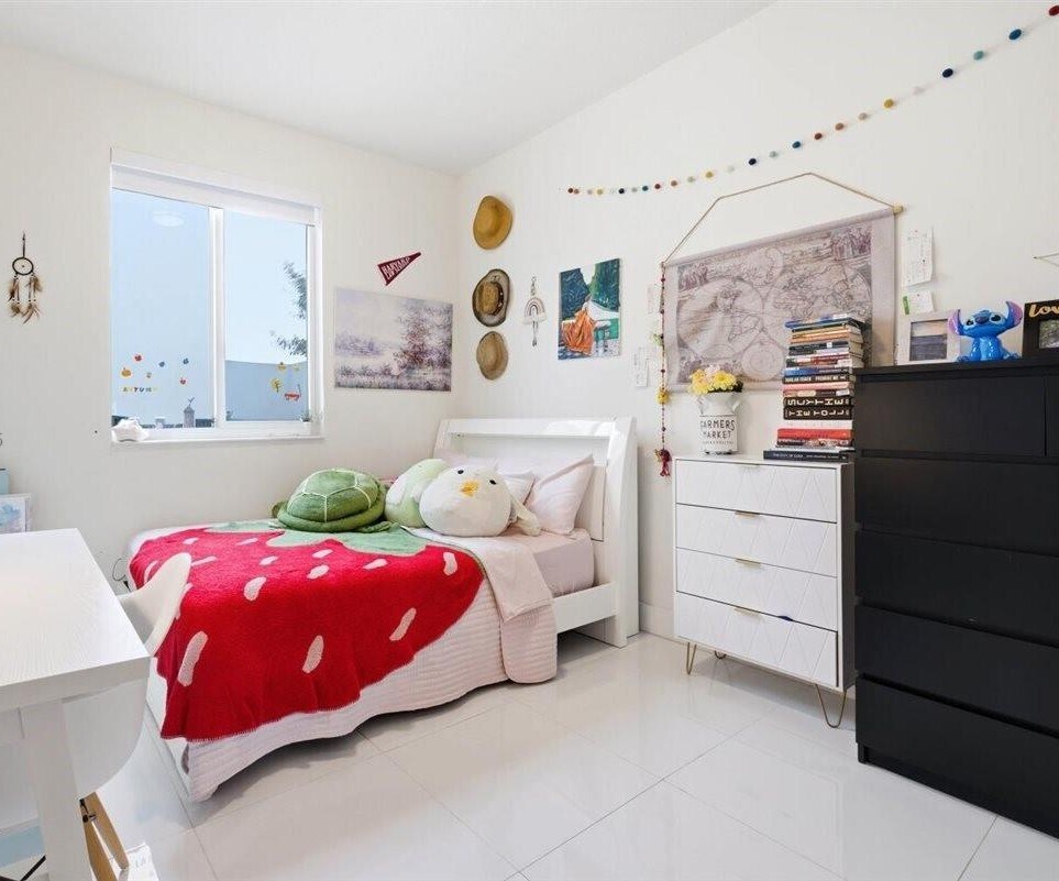 Building Photo - 6611 NW 102nd Path