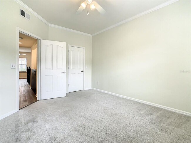 Building Photo - 1001 Via Santae Ln
