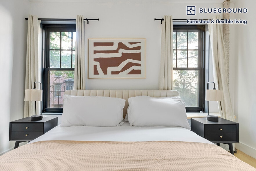 Building Photo - 145 Henry St