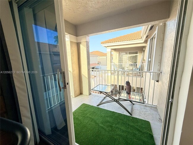 Building Photo - 12659 SW 54th Ct