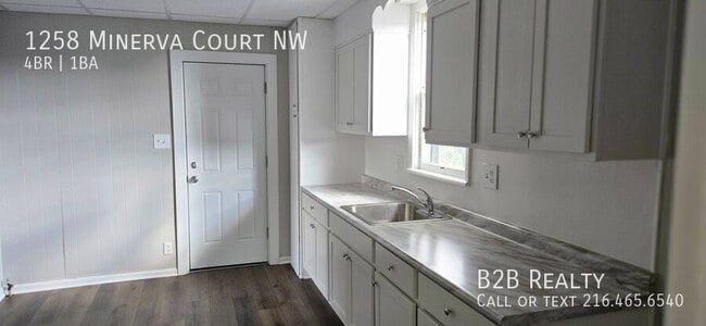 Building Photo - 1258 Minerva Ct NW