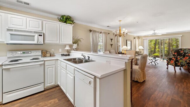 Building Photo - 1041 Blue Stem Dr