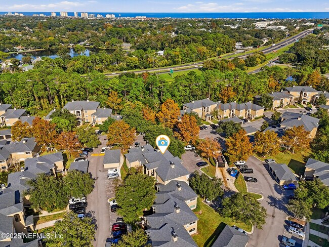 Building Photo - 1655 The Greens Way