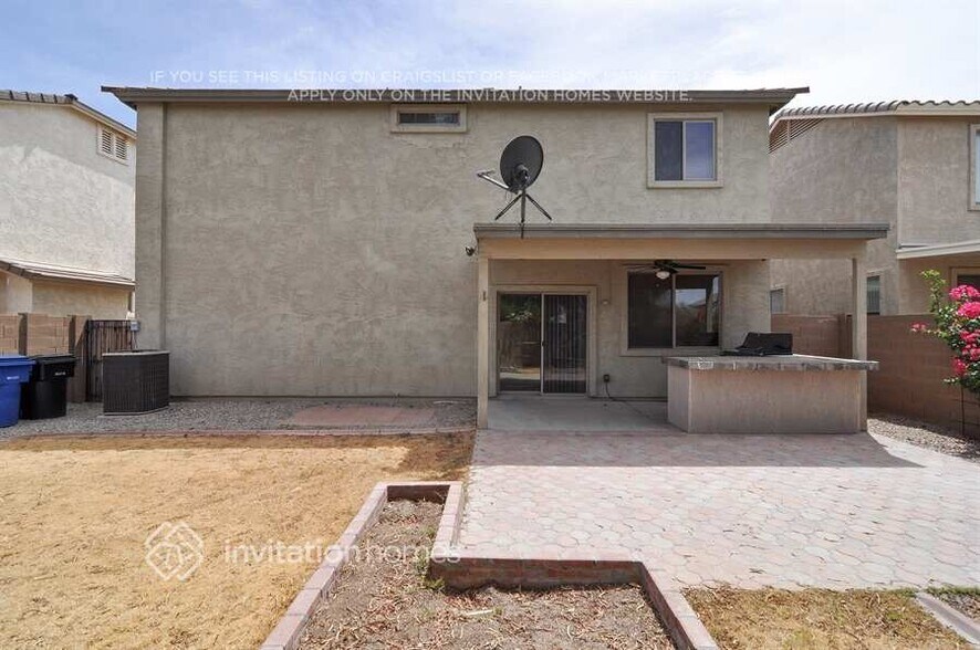 Building Photo - 15077 N 173rd Dr