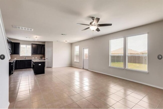 Building Photo - 169 Marcheeta Way