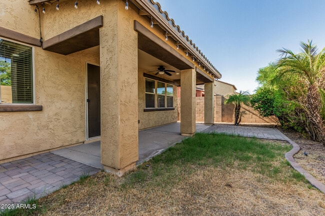 Building Photo - 7255 N 89th Dr