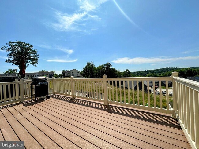 Building Photo - 10621 Saponi Dr