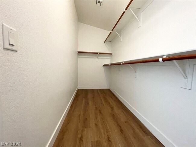 Building Photo - 11061 Cusumano Ct